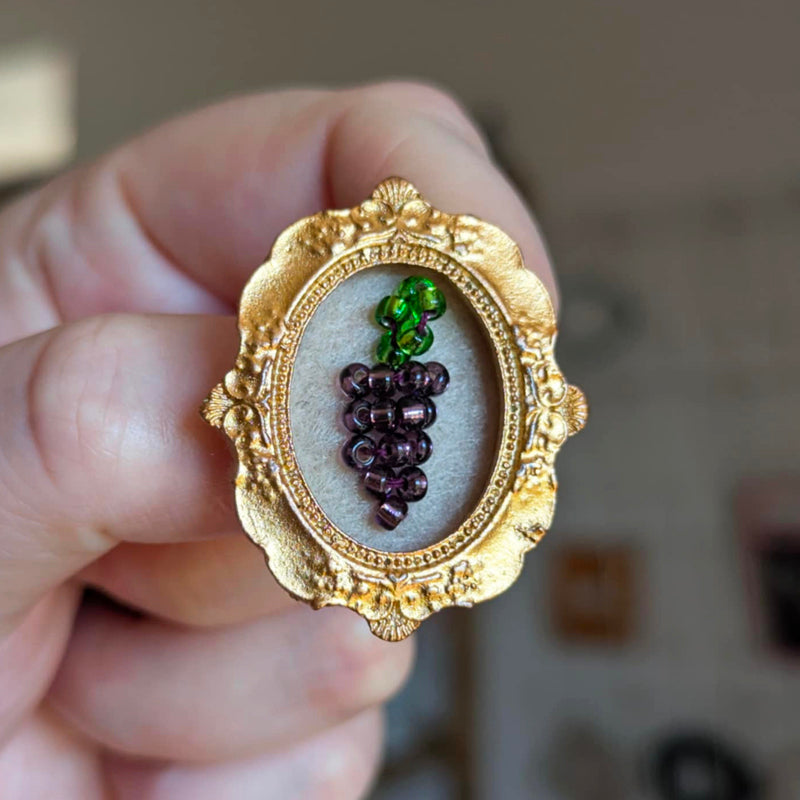 Broche - Cadre - Baie d'été - Raisin