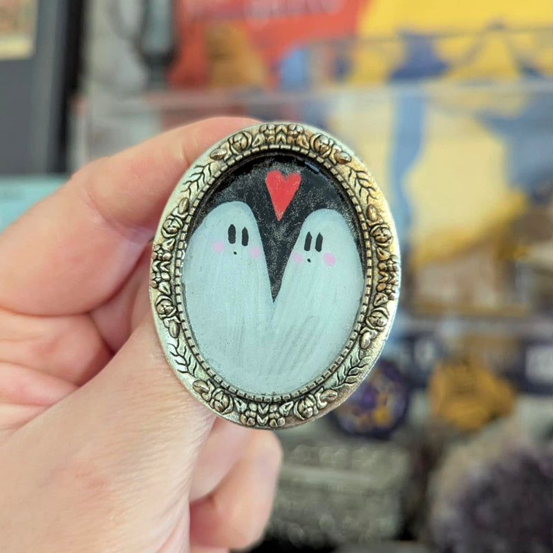 Broche - Cadre - Portrait Hanté Peint argenté