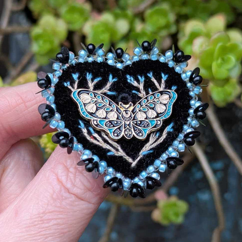 Broche Chatoyante - Papillon du printemps bleu