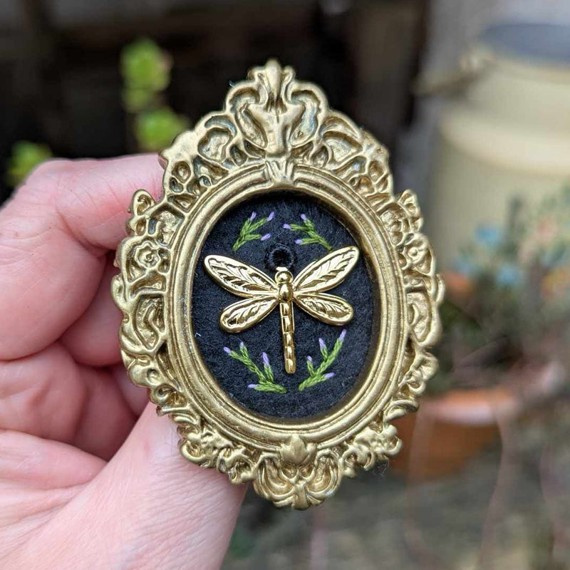 Broche - Grand cadre Libellule