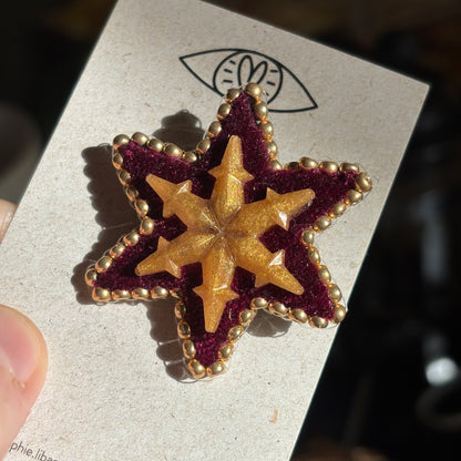 Broche - Etoile Bordeaux & Or