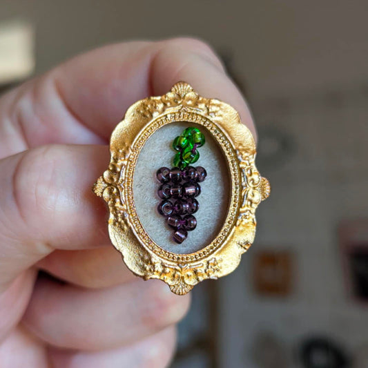 Broche - Cadre - Baie d'été - Raisin