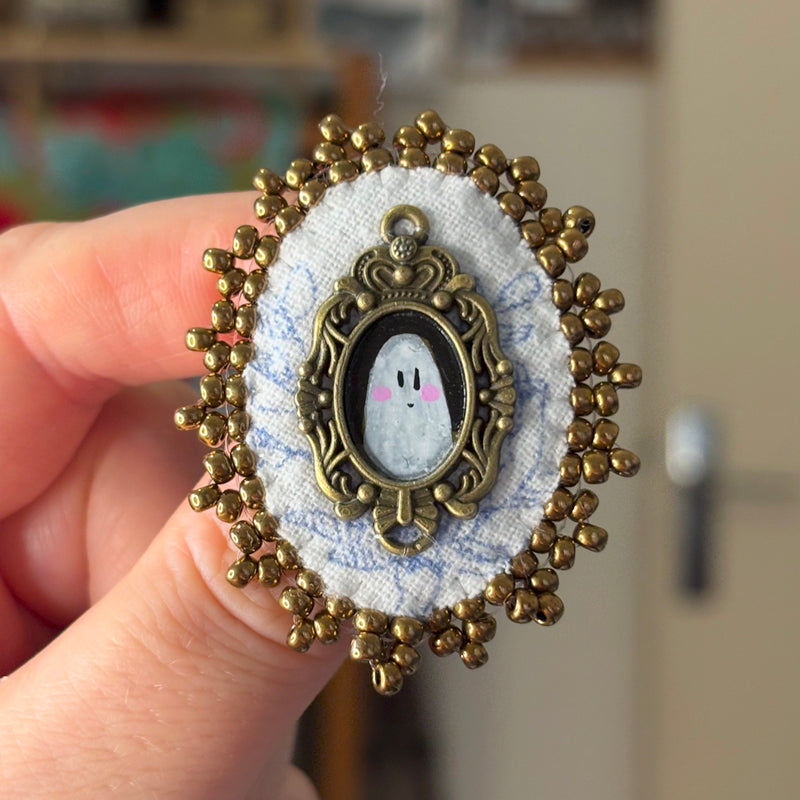 Broche - Brodée - Portrait Hanté