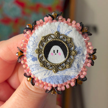 Broche - Brodée - Portrait Hanté