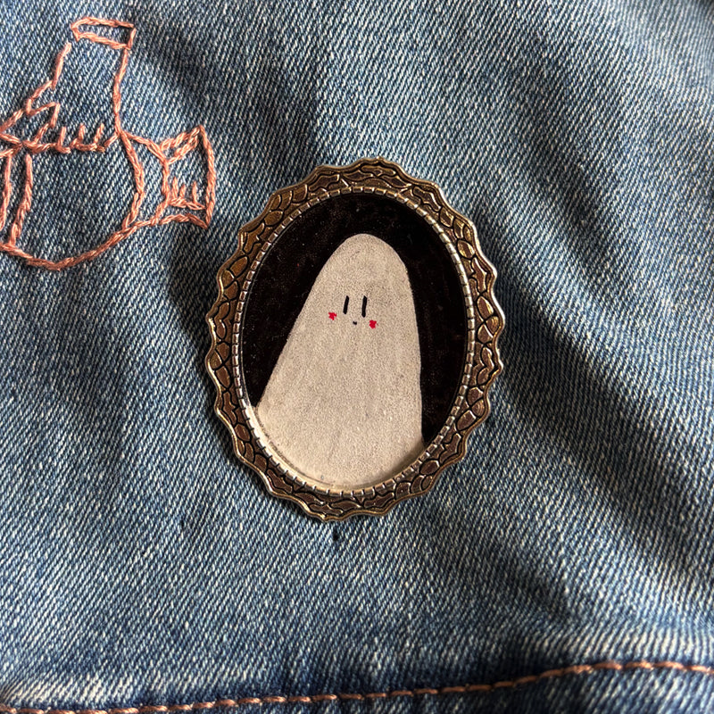 Broche - Support métalique peint