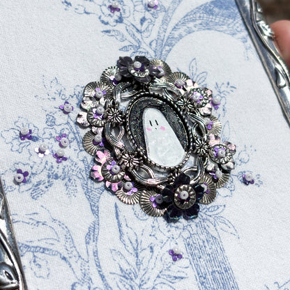 Portrait Hanté - Cadre vintage - Purple Witch