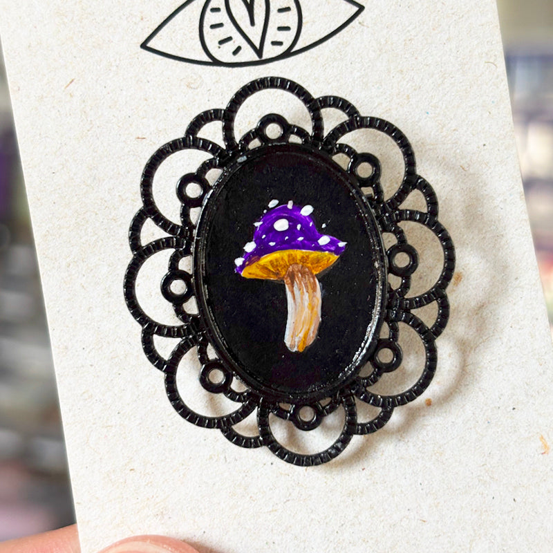Broche - Support métalique peinture originale - 10