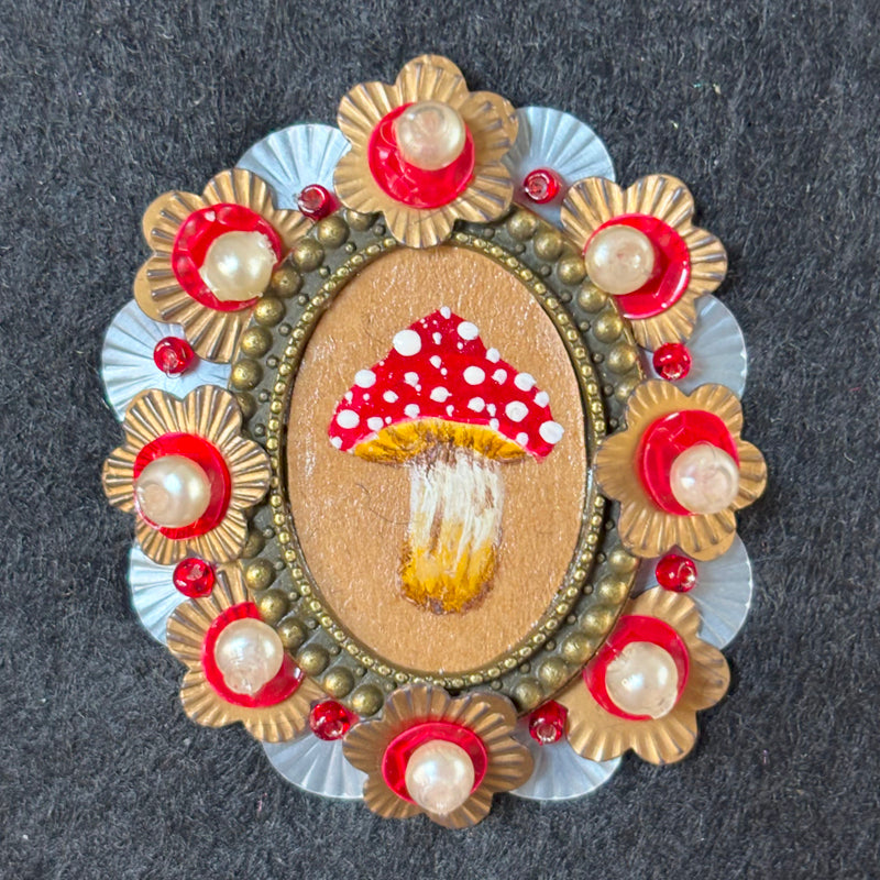 Portrait Champignon - Petit tambour bois - Rouge