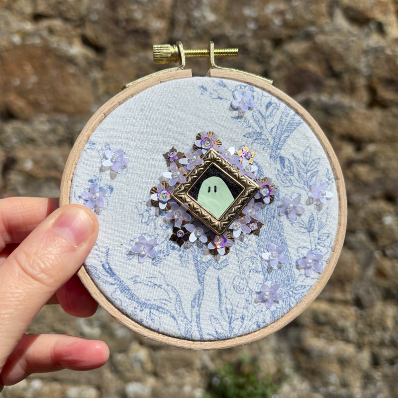 Portrait Hanté - Tambour bois - PHOSPHO - Mauve