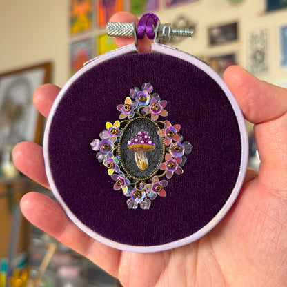 Portrait Champignon - Petit tambour bois - Violet